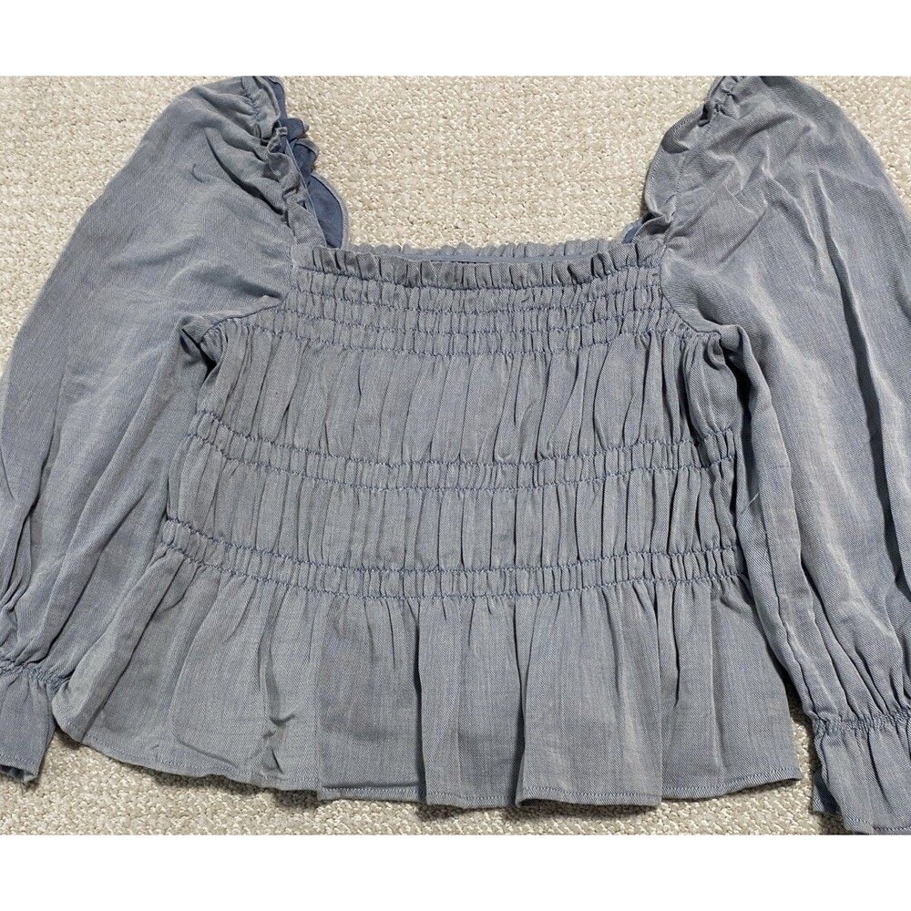 WHO WHAT WEAR Light Blue Smocked Ruffle Blouse 100% Cotton Size L